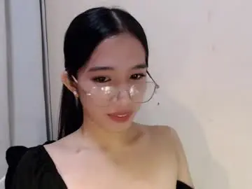 Chaturbate Watch Live Sex Cams of seductive_abia