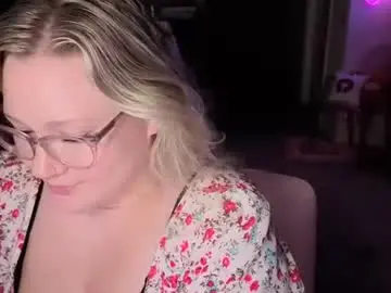 Chaturbate Free Live Porn of piggyrose