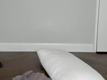 Chaturbate Free Porn Cam of bigtroublelittlechina