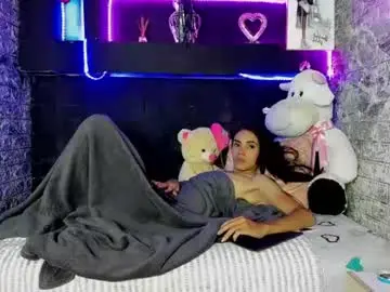 Chaturbate Live Porn of lucy_unlimited