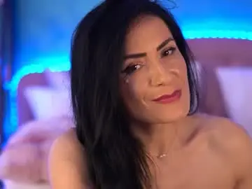 Chaturbate Live Sex of raisavawn