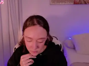 Chaturbate Watch Live Sex Cams of chloemoreti