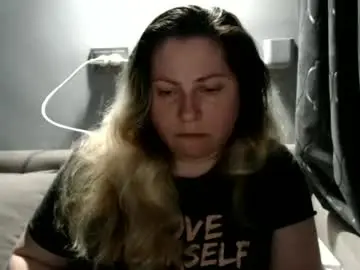 Chaturbate Watch Live Sex Cams of candycream74