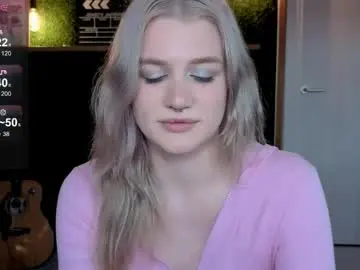 Chaturbate Watch Live Sex Cams of eshleeeygreen