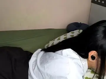 Chaturbate Live Sex Cam of annrosy