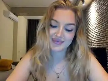 Chaturbate Watch Live Sex Cams of hi_lina