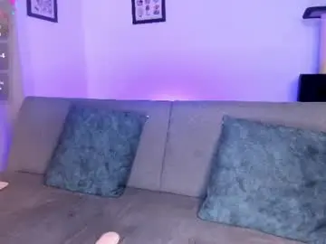 Chaturbate Free Porn Cam of lovelyemma__