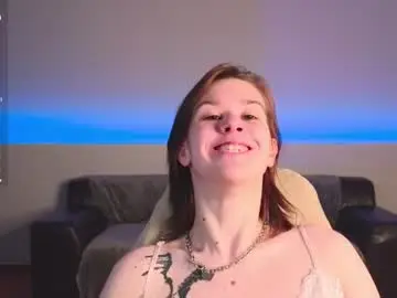 Chaturbate Watch Live Sex Cams of lorapuffs
