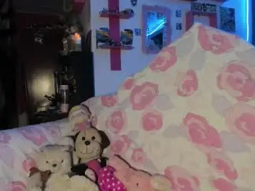 Chaturbate Watch Live Sex Cams of rebecahart