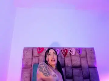 Chaturbate Live Sex Cam of nora_dasilva