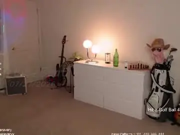 Chaturbate Live Sex Cam of petitebrat