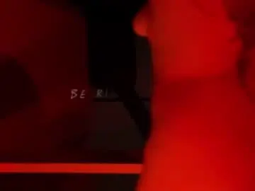 Chaturbate Free Live Porn of saskia_vellour