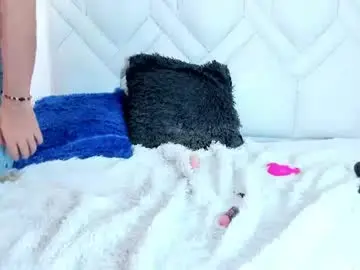 Chaturbate Free Live Porn of myinnocentwhore