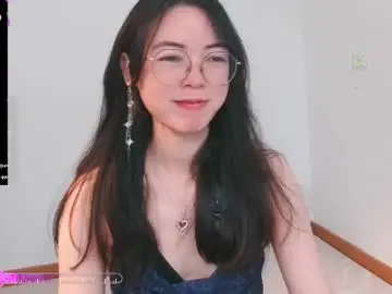 Chaturbate Free Live Porn of happyluckyrose