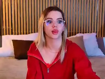 Chaturbate Live Sex Cam of lilyrabbit