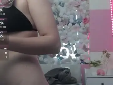 Chaturbate Free Porn Cam of emberluna_
