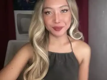 Chaturbate Free Porn Cam of makemesquirt_xxx