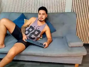 Chaturbate Adult Webcam of daveparker_