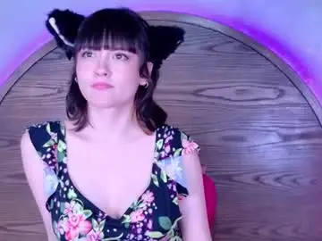 Chaturbate Best live sex cam show of emily_amura