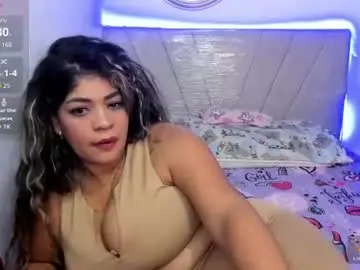 Chaturbate Watch Live Sex Cams of latinamav22