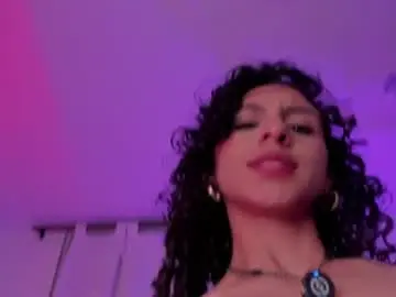 Chaturbate Nude Webcam of miss_charlotte77