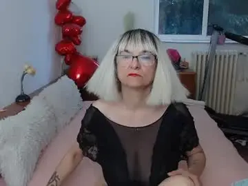 Chaturbate Adult Video Chat of milfdolores
