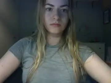 Chaturbate Live Sex Cam of rosie_june
