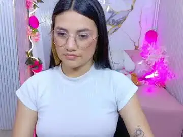Chaturbate Adult Webcams of chiara_tay