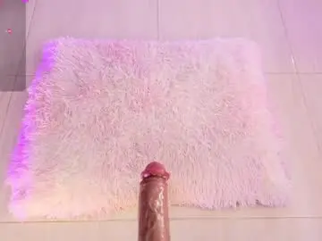 Chaturbate Live Sex of vivi_luv