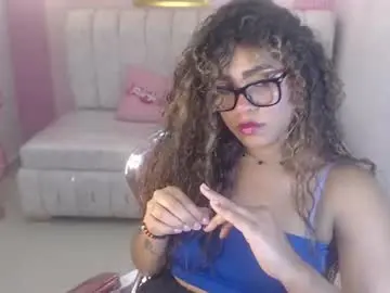 Chaturbate Watch Live Sex Cams of loola_s