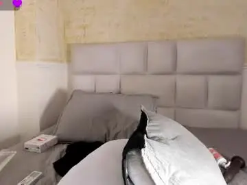 Chaturbate Live Porn of alondrasoomer