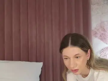 Chaturbate Live Sex of ariaheart_
