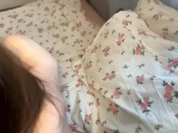 Chaturbate Free Live Porn of celinaimmel