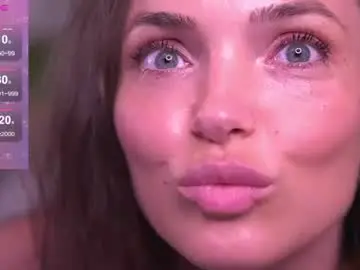 Chaturbate Live Sex of emilyjuarez