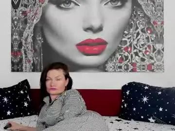 Chaturbate Free Live Porn of illegalbeauty87