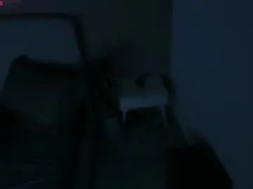 Chaturbate Sex Cam of emmiily_z