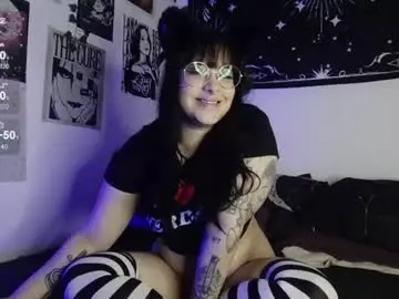 Chaturbate Watch Live Sex Cams of midnightkitten_