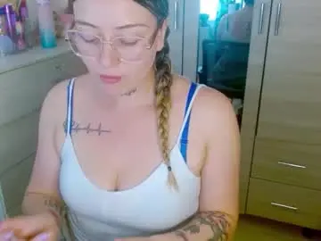 Chaturbate Watch Live Sex Cams of juli_69