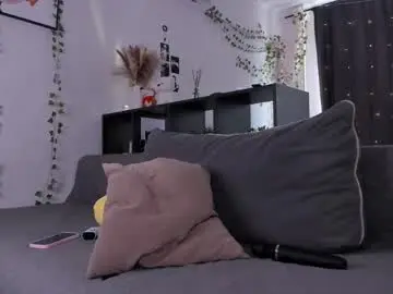 Chaturbate Live Sex Cam of amylouwood