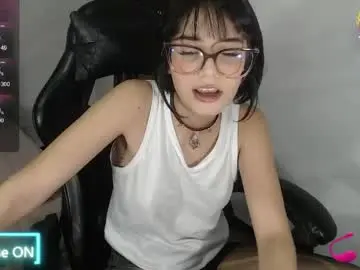 Chaturbate Live Sex Cam of victorycat_v