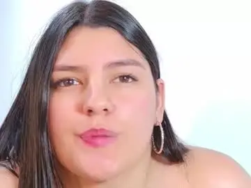 Chaturbate Adult Video Chat of emagrey1