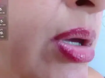 Chaturbate Live Porn of kerly_doll