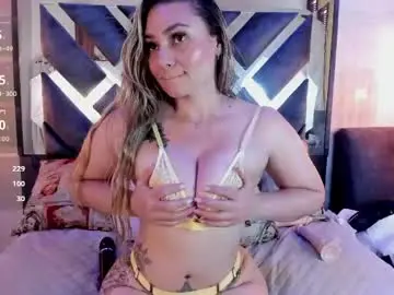 Chaturbate Watch Live Sex Cams of annie_vega17