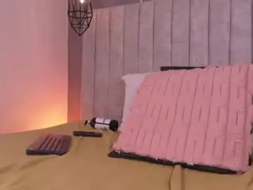 Chaturbate Live Sex Cam of _arianasweet