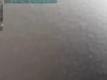 Chaturbate Live Sex Cam of cerecitaqueen