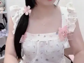Chaturbate Free Porn Cam of natycutiegirl