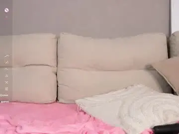 Chaturbate Live Sex Cam of sinfulfairy