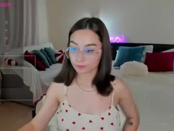 Chaturbate Adult Video Chat of andreajohnsons