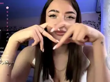 Chaturbate Best live sex cam show of bebravee