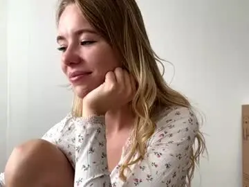 Chaturbate Adult Video Chat of bebravee